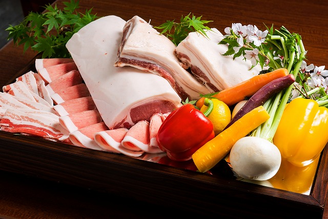 【ランチ】ランチバイキング♪〈5・6月 ひなもりポークフェア〉