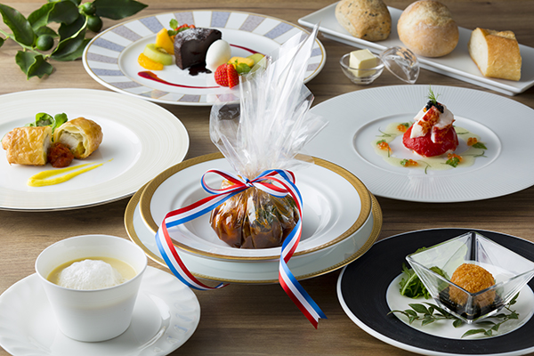 【洋室宴会場】平日11:00~16:00限定|ママ会舞ランチプラン 3,000円(税込)~