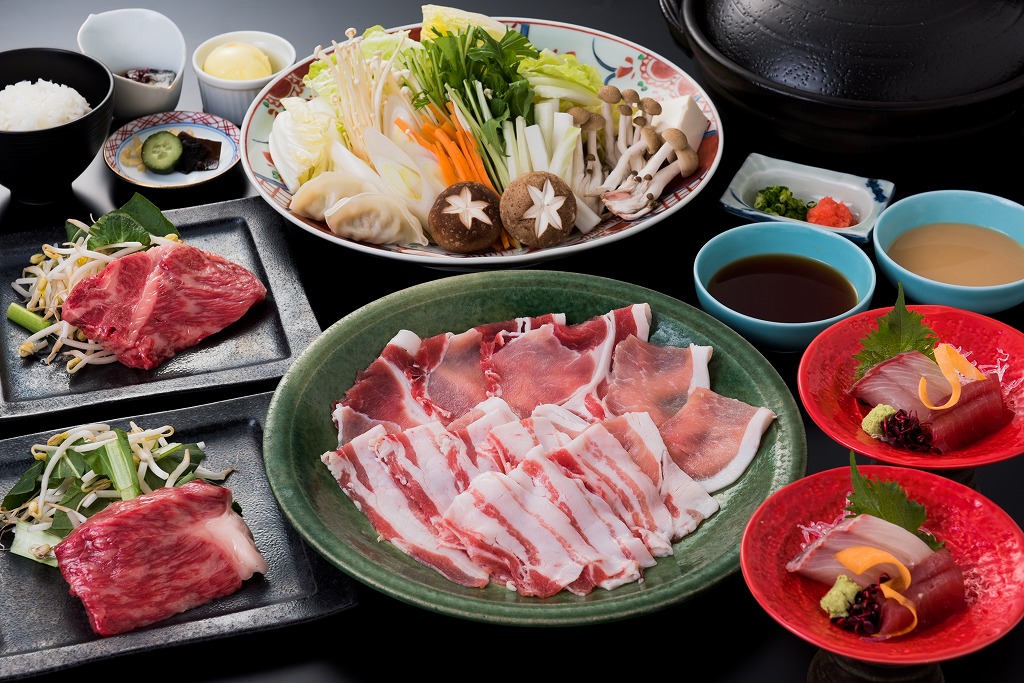 黒牛×黒豚 満喫プラン 5,800円(税別)