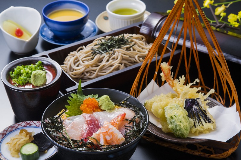和遊膳(わゆうぜん) 1,800円(税別)
